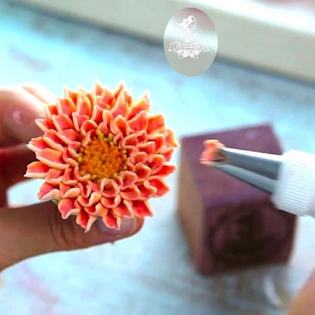 Кондитерская насадка лепесток хризантемы №81 Tulip™