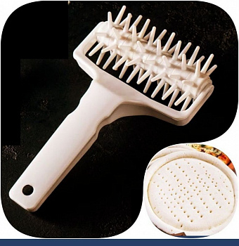 Кондитерский ролик для теста и дырочек для пиццы 10 см Кондитерский ролик для теста и дырочек для пиццы 10 см