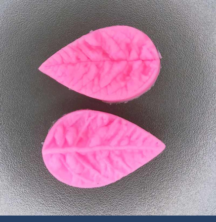 Молд силиконовый (вайнер) Лист Мини риф., комплект 2 шт (40•25 мм) е035 Молд силиконовый (вайнер) Лист Мини риф., комплект 2 шт (40•25 мм) е035